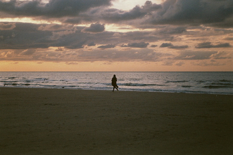 fragments of the belgian coast - by hannelore veelaert via au pays des merveilles-4