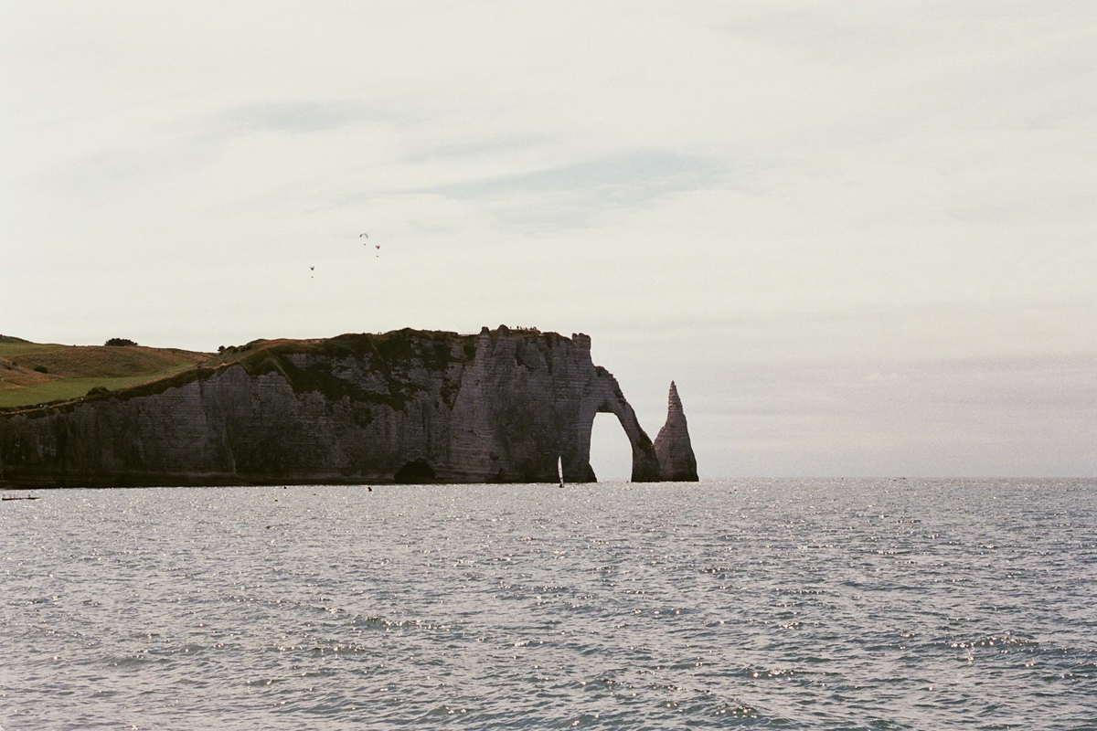 fragments_-the-french-west-coast-by-hannelore-veelaert-for-au-pays-des-merveilles-0011