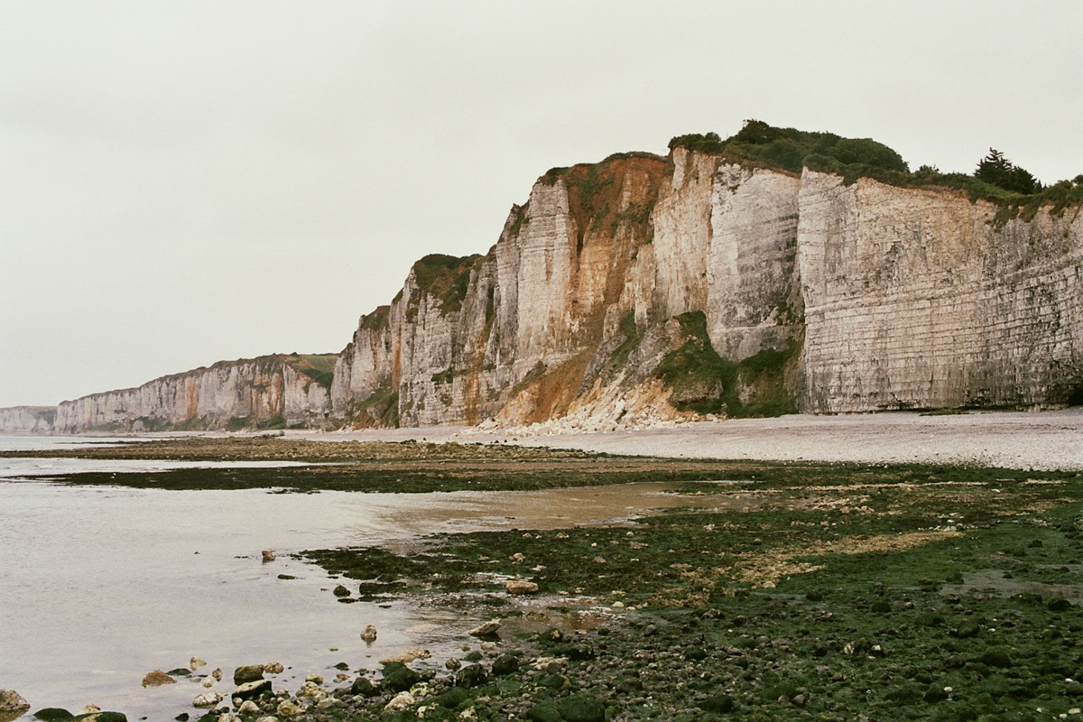 fragments_-the-french-west-coast-by-hannelore-veelaert-for-au-pays-des-merveilles-34