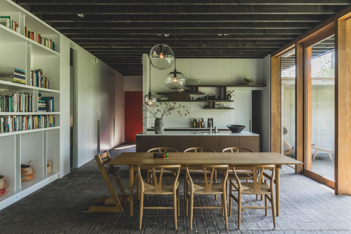 timeless bungalow by Eddy Francois - Hannelore Veelaert for aupaysdesmerveillesblog.be