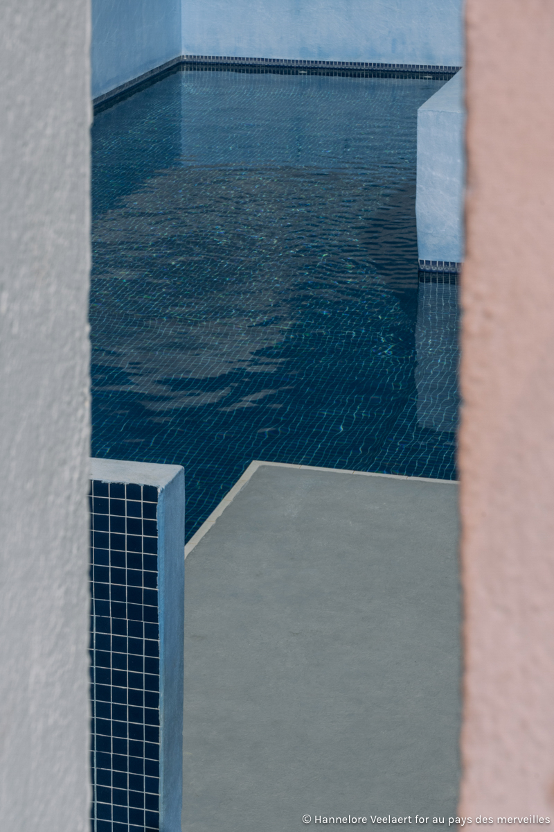 EXPLORED_ la muralla roja by Ricardo Bofill - Hannelore Veelaert for aupaysdesmerveillesblog.be