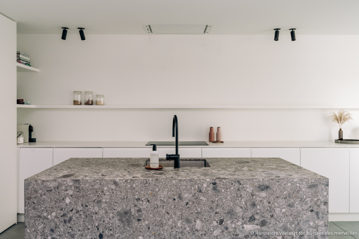 WORK-Somerset minimal family home by Hannelore Veelaert for aupaysdesmerveillesblog.be